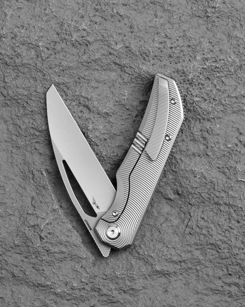 BESTECH TAIPAN BT2503A Titanium Handle: 3.728'' MagnaCut Blade