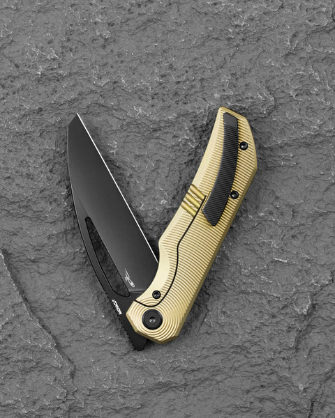 BESTECH TAIPAN BT2503B Titanium Handle: 3.728'' MagnaCut Blade