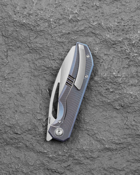 BESTECH TAIPAN BT2503D Titanium Handle: 3.728'' MagnaCut Blade