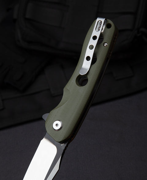 BESTECH ARCTIC BG33B-1 G10 Handle: 3.54" D2 Blade