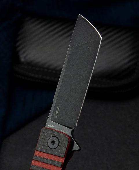 BESTECH TITAN Interlayer with Carbon Fiber and G10 Handle: 2.96" 154CM Blade BL04C