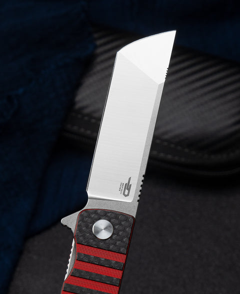 BESTECH TITAN Interlayer with Carbon Fiber and G10 Handle: 2.96" 154CM Blade BL04D