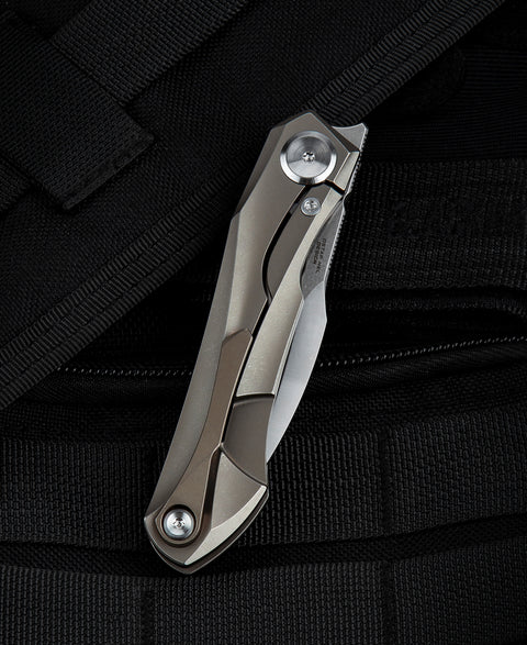 BESTECH IVY BT2004B Titanium Handle: 3.09" S35VN Blade