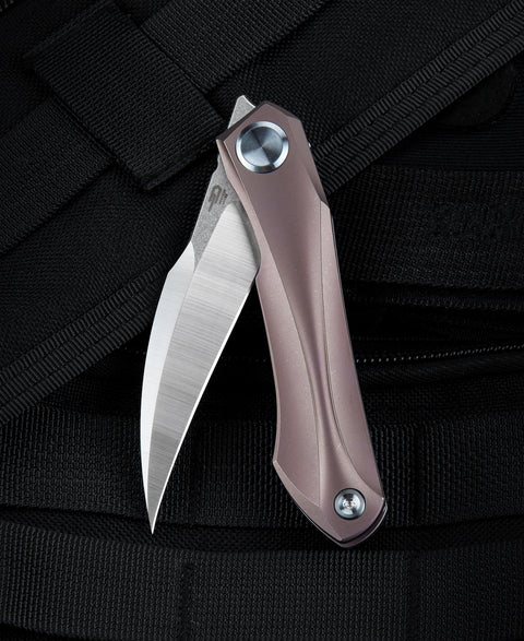 BESTECH IVY BT2004C Titanium Handle: 3.09" S35VN Blade