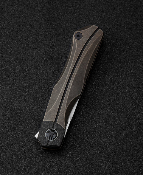 BESTECH THYRA BT2106B Titanium+Carbon Fiber Inlay Handle: 3.56" M390 Blade