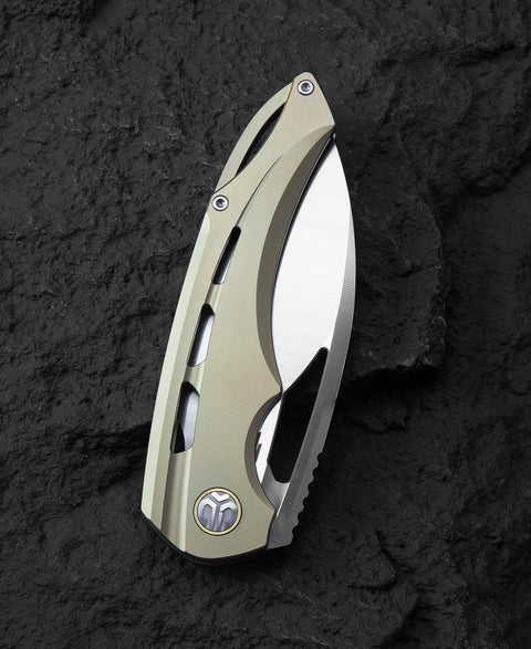 BESTECH FAIRCHILD BT2202D Titanium Handle: 3.97" S35VN Blade