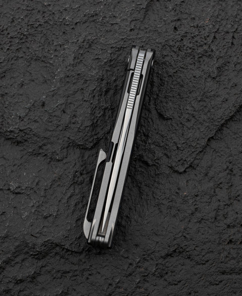 BESTECH SPEAR PHISHER BT2405A 3.48" M390 Blade Titanium+ Marble Carbon Fiber Handle