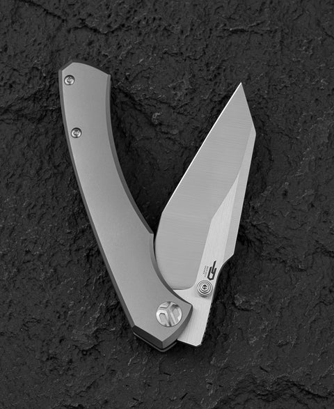 BESTECH CLASTIC BT2407A: 3.62" M-cut Blade Titanium Handle