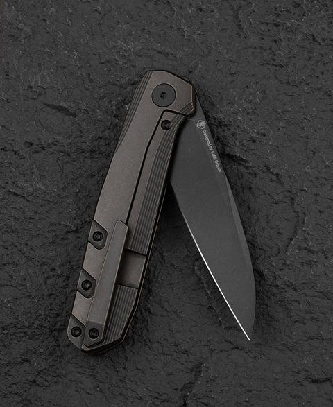 BESTECH 9 BT2408B 3.78" M390 Blade Titanium Handle
