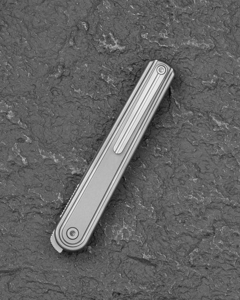 BESTECH INK BT2502A Silver Titanium Handle 3.13'' MagnaCut Blade