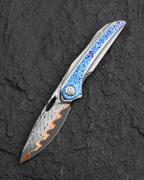BESTECH SENU BT2601E Titanium with Timascus Inlays Handle: 3.48" Futuron Forge Elmax Core-Copper Line BoomBap pattern Damascus Blade Frame Lock
